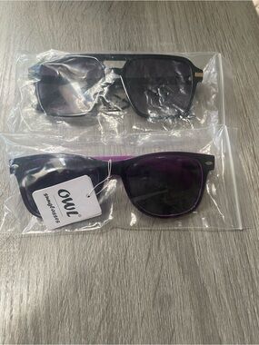 2 pairs of new sunglasses